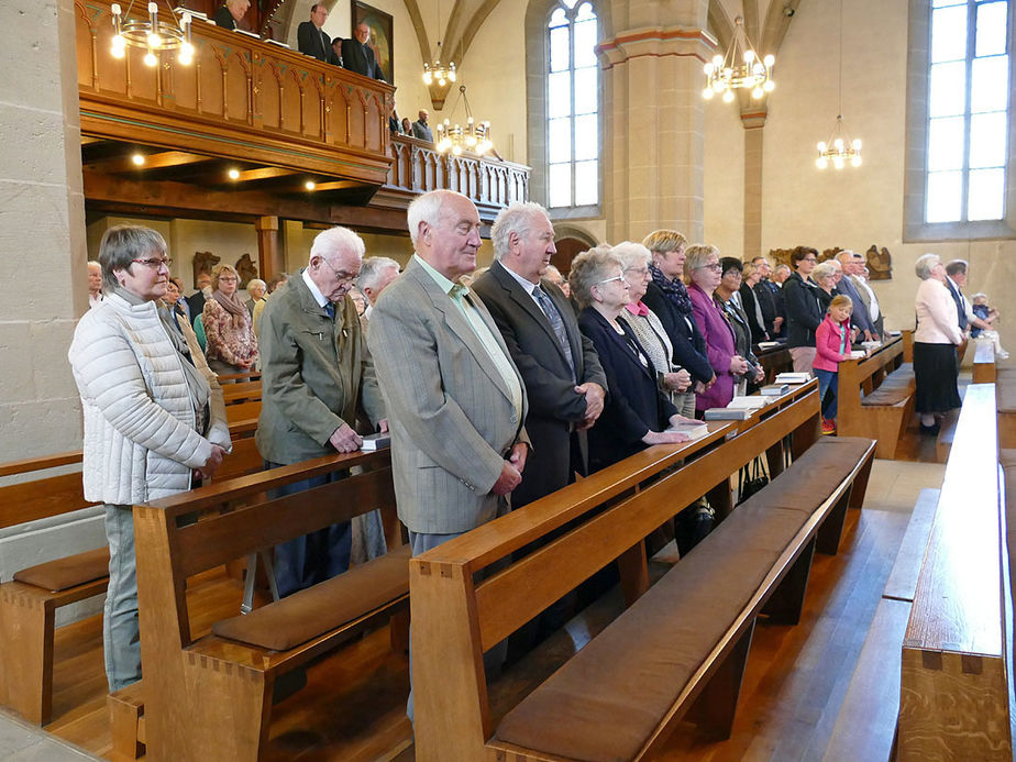 Festgottesdienst für die Kommunionjubilare an Ostermontag (Foto: Karl-Franz Thiede)